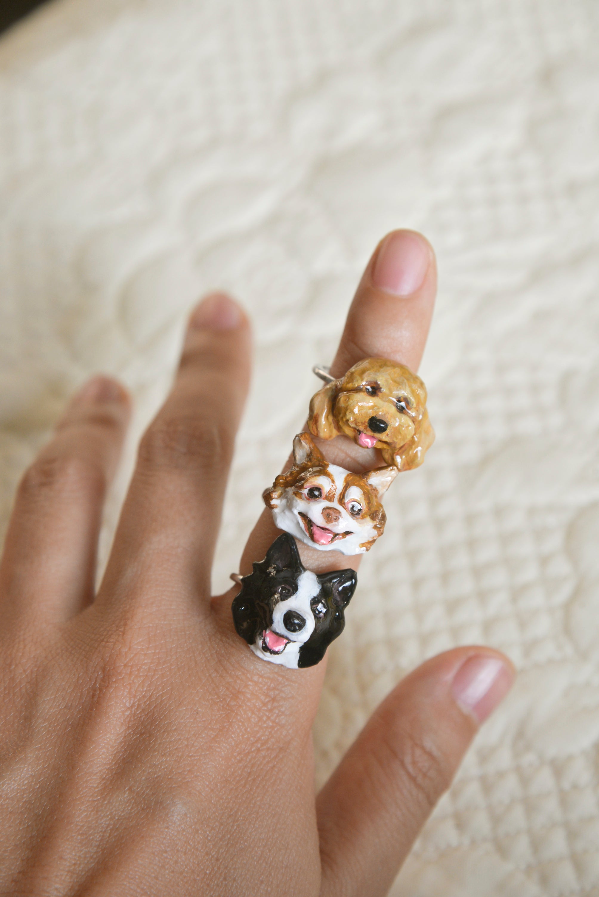 Memorpaw Customized Soft Ceramic Pet Portrait Necklace Ring Brooch Keychain 